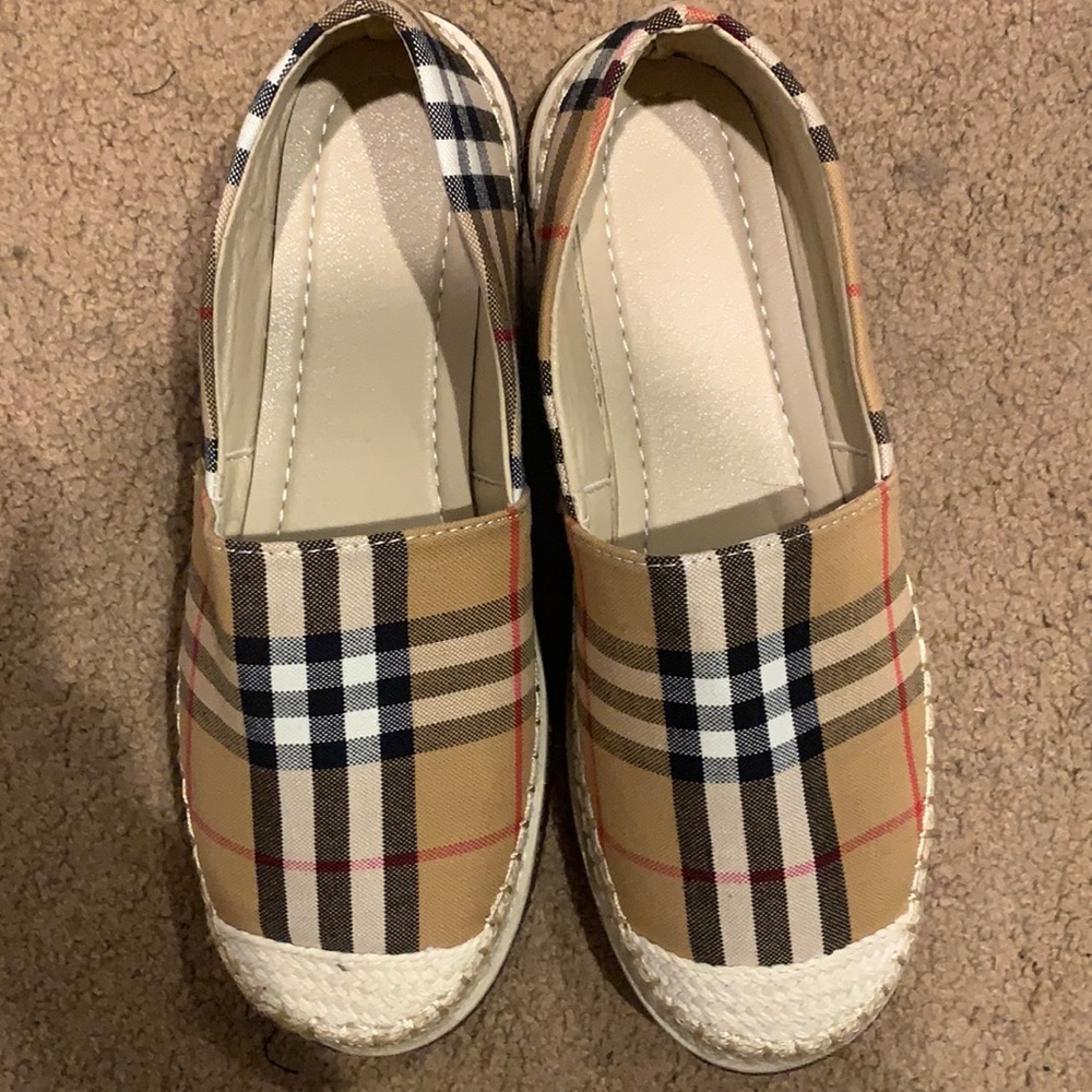 SHOES